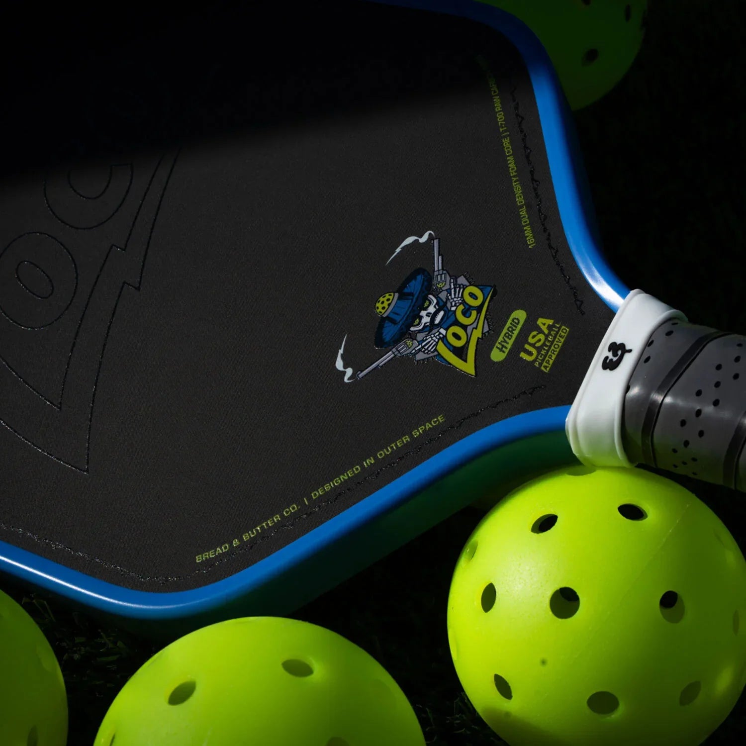 Bread & Butter Loco Hybrid AZUL Pickleball Paddle – T-700 Raw Carbon Fiber | USAP Approved