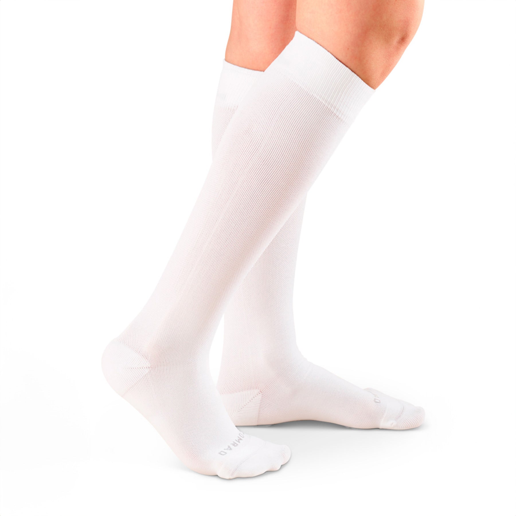 Knee-High Compression Socks — Solid White | 15–20 mmHg Graduated Compression | Sizes S–XL Including Wide Calf